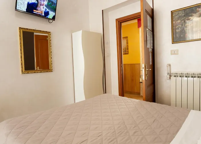 Otel Giugiu